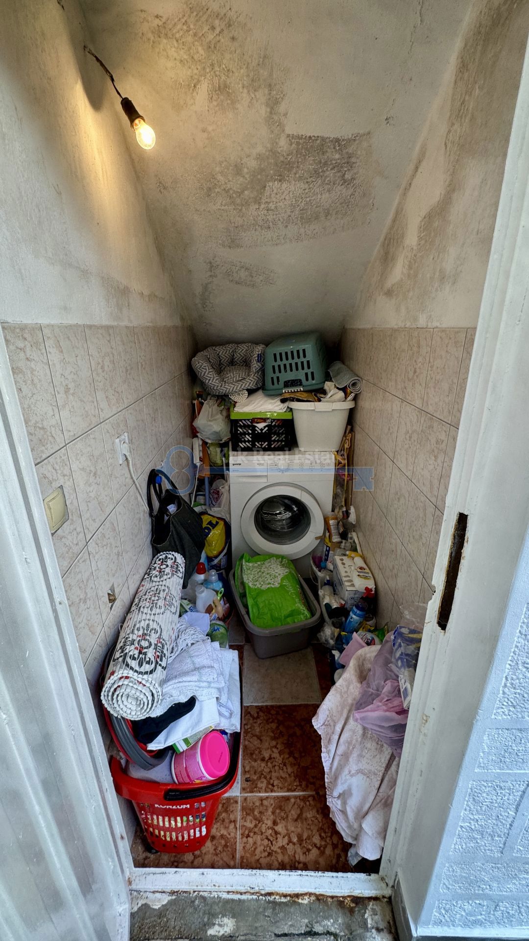 KRK - CASA CON TRE UNITÀ RESIDENZIALI VICINO AL CENTRO