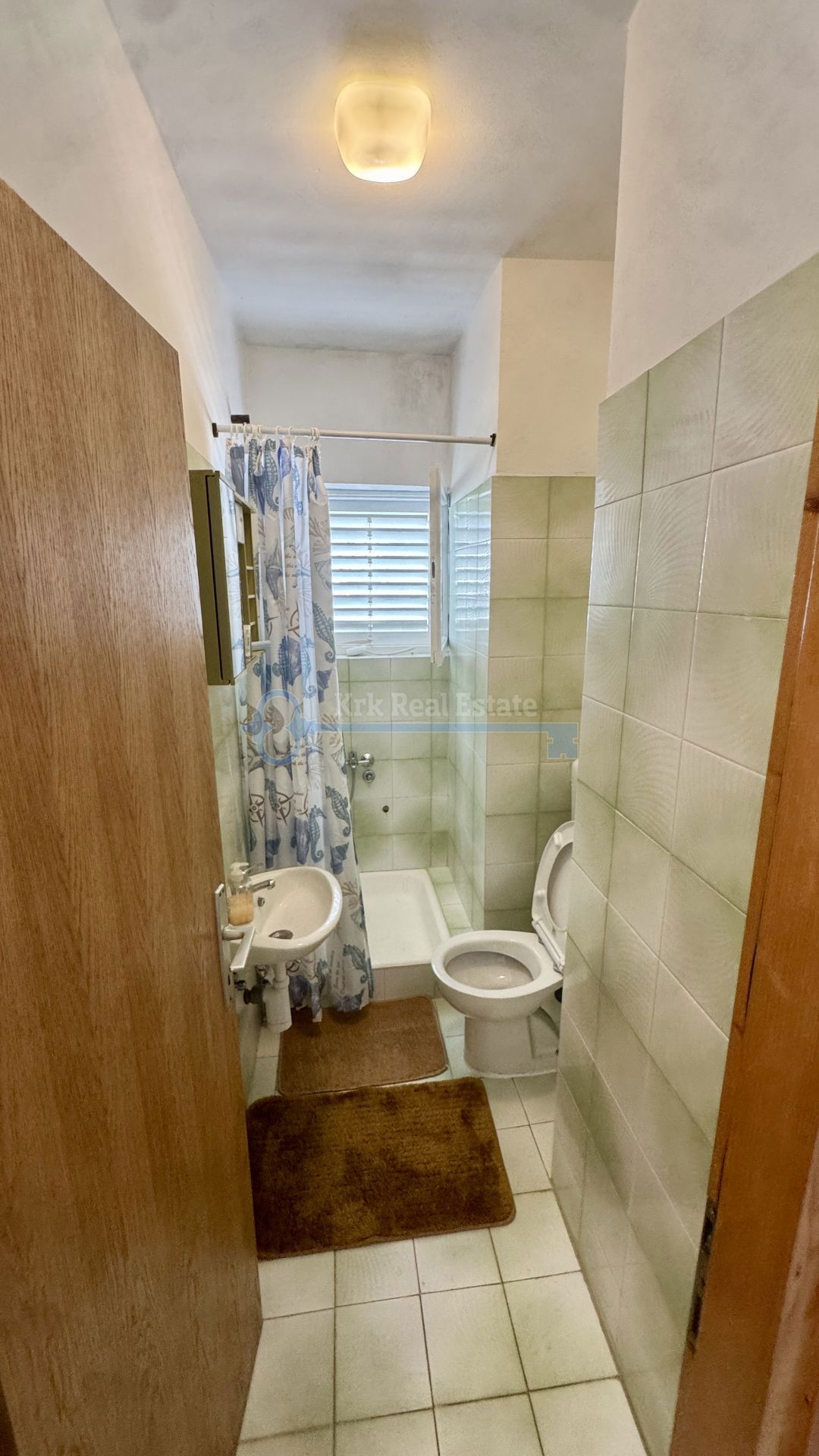 KRK - CASA CON TRE UNITÀ RESIDENZIALI VICINO AL CENTRO