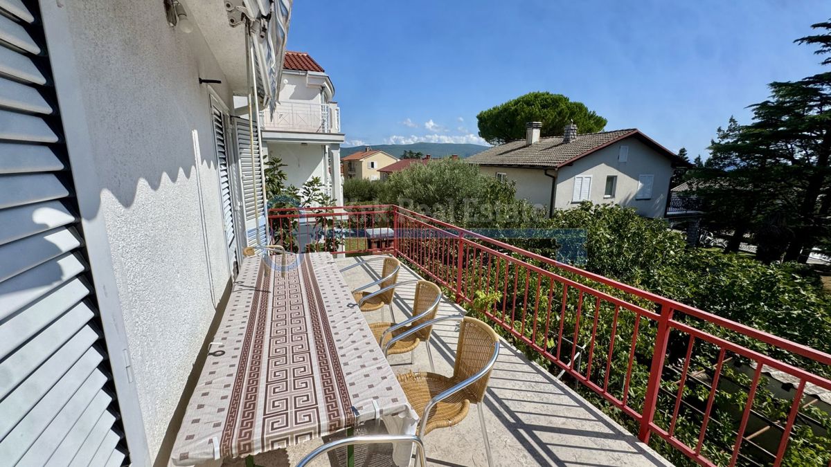 KRK - CASA CON TRE UNITÀ RESIDENZIALI VICINO AL CENTRO