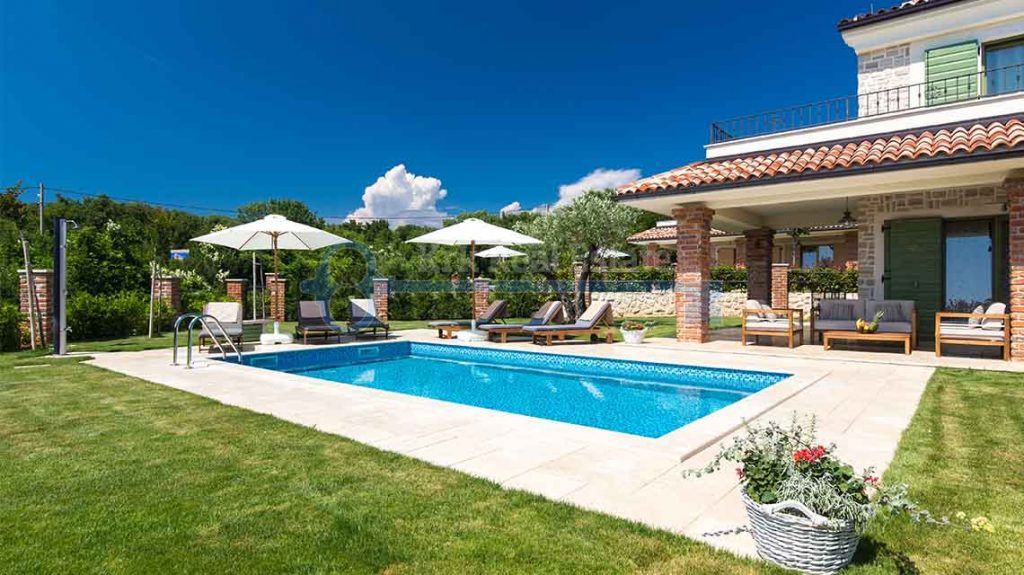 Casa Kras, Dobrinj, 219,20m2