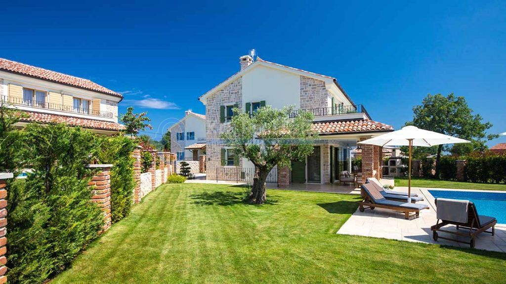 Casa Kras, Dobrinj, 219,20m2