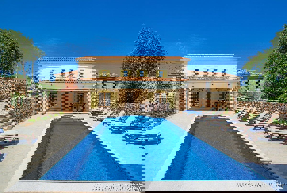 Casa Kras, Dobrinj, 150m2
