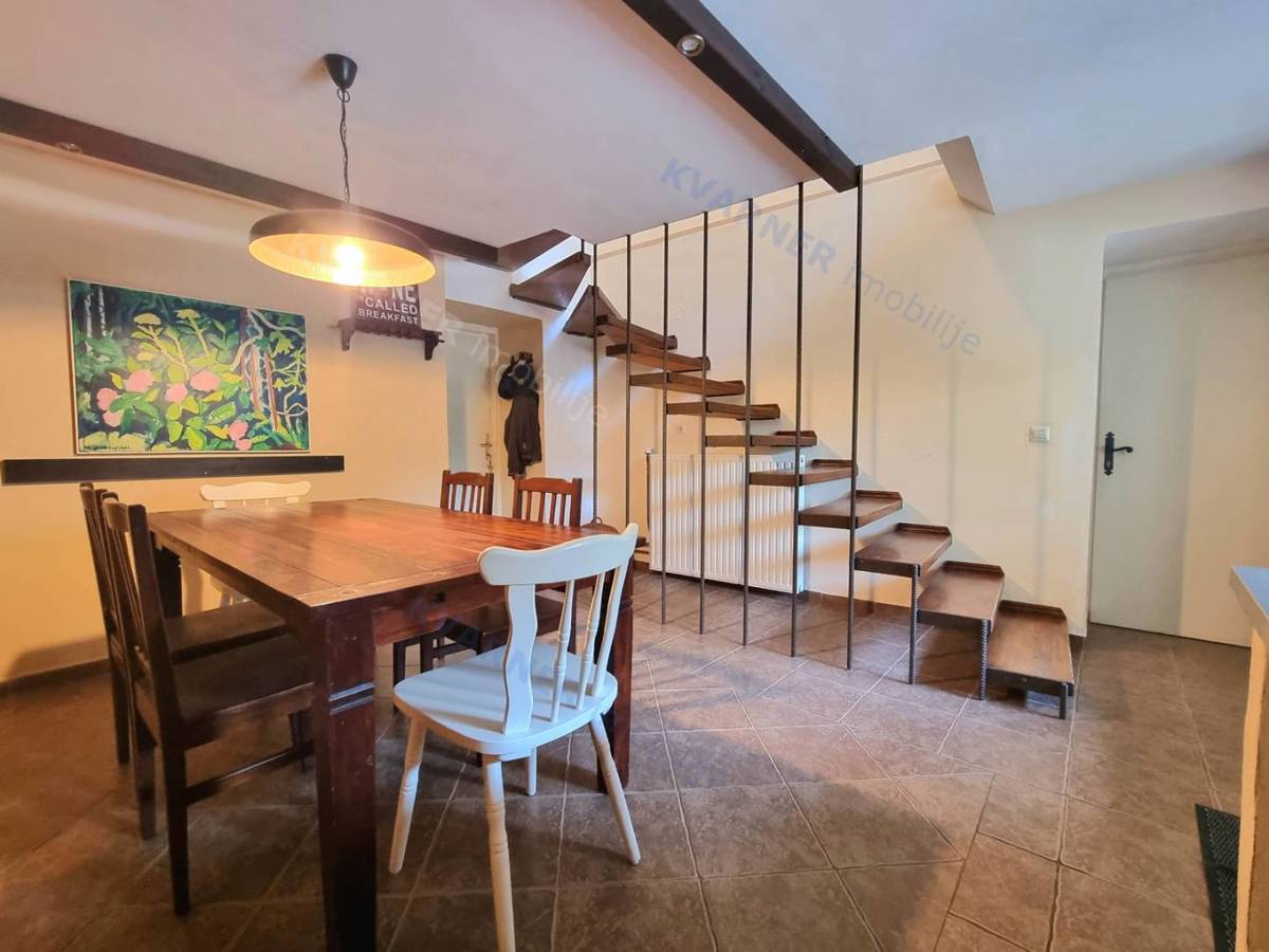 Casa Vrbnik, 260m2