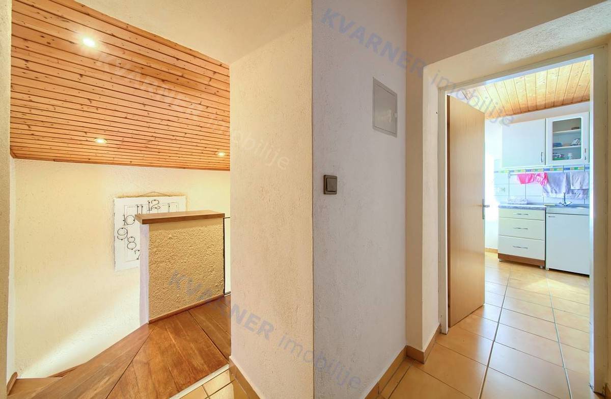 Casa Vrbnik, 260m2