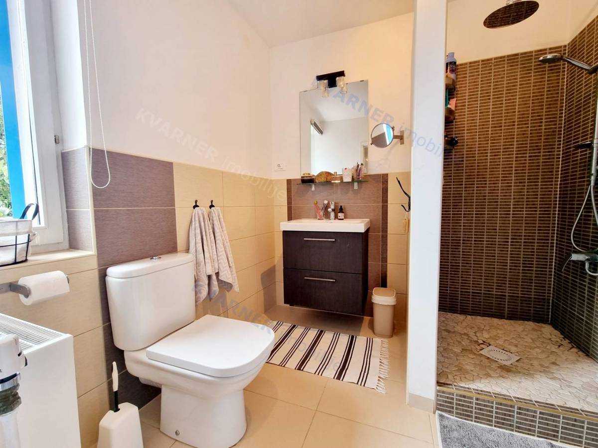 Casa Vrbnik, 260m2