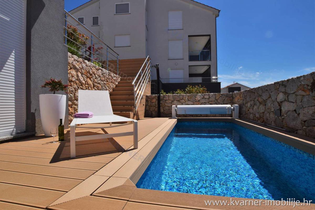 Appartamento Njivice, 70m2