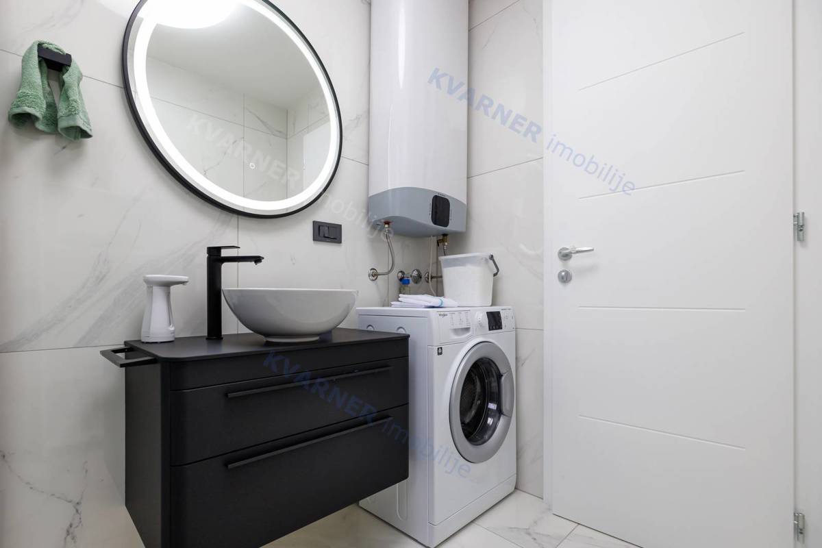 Appartamento Njivice, 79m2
