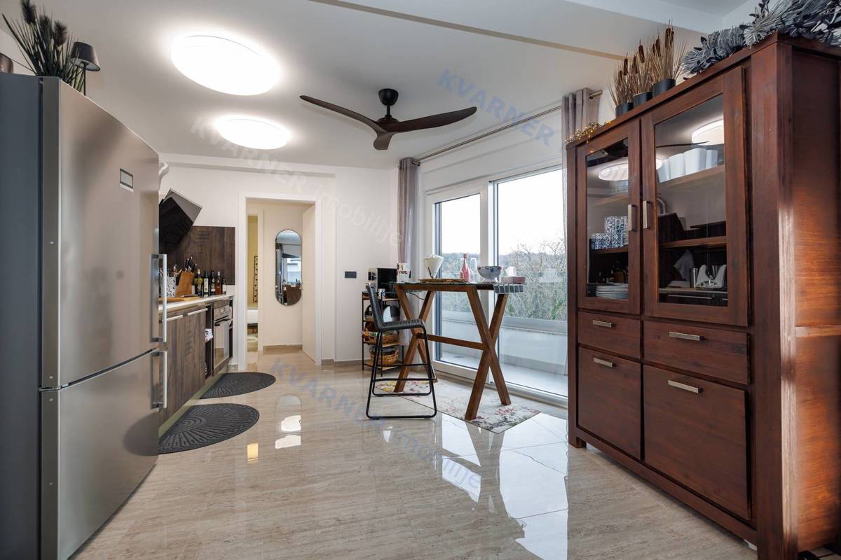 Appartamento Njivice, 79m2
