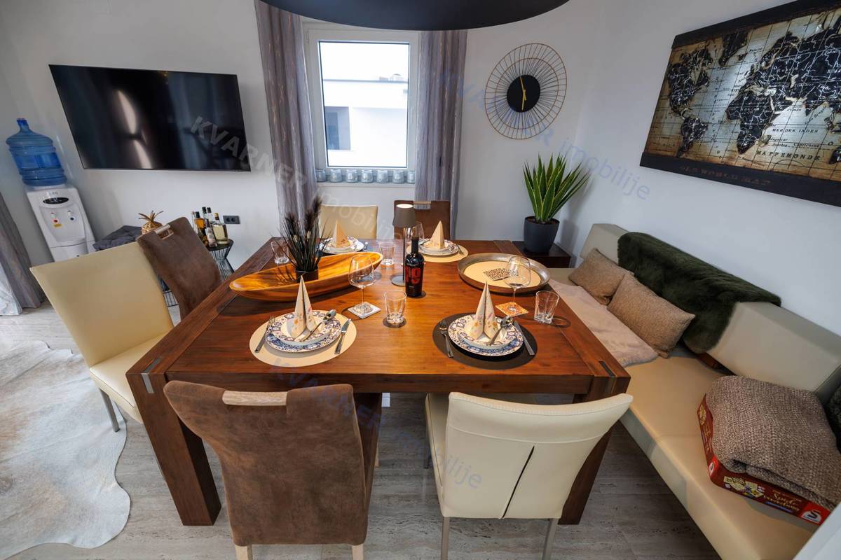 Appartamento Njivice, 79m2