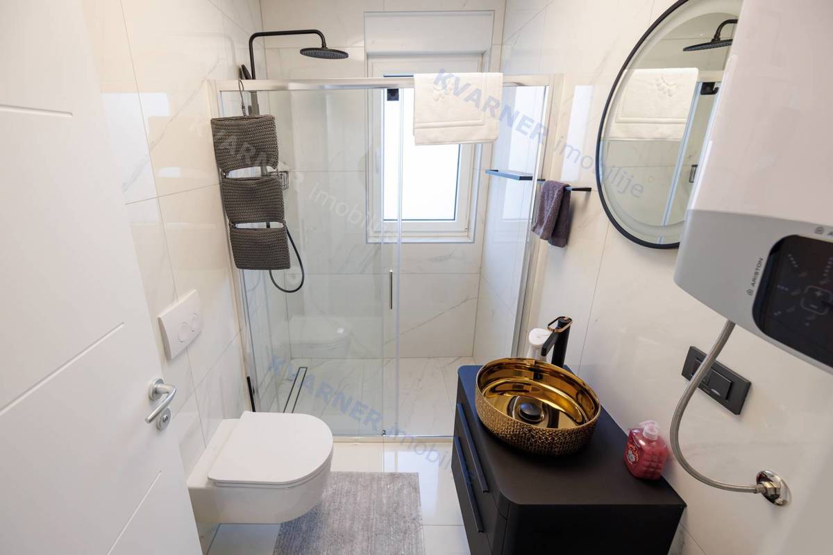 Appartamento Njivice, 79m2