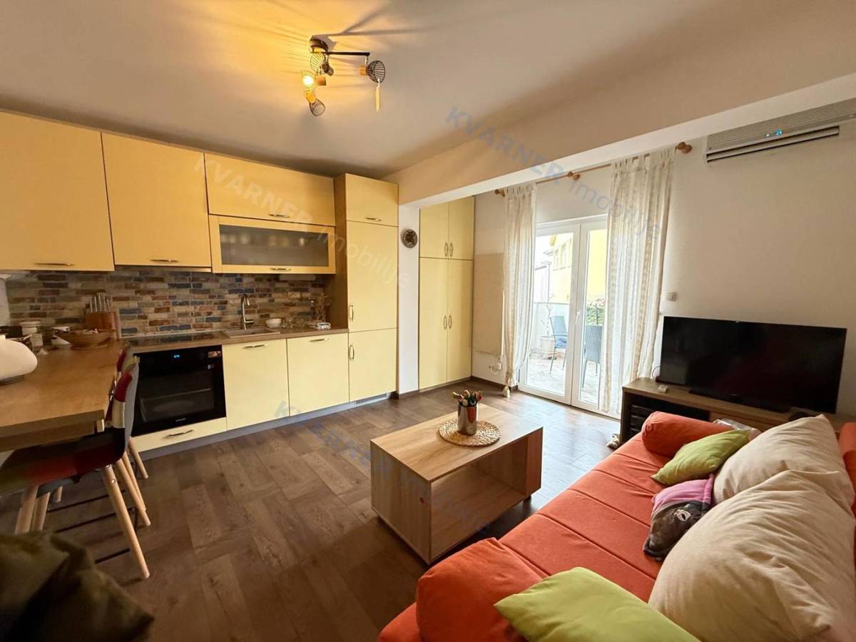 Appartamento Njivice, 53m2