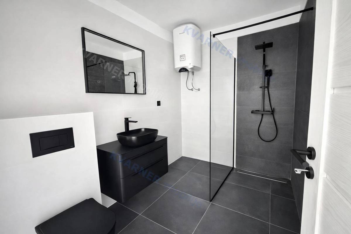 Appartamento Uvala Soline, 69m2