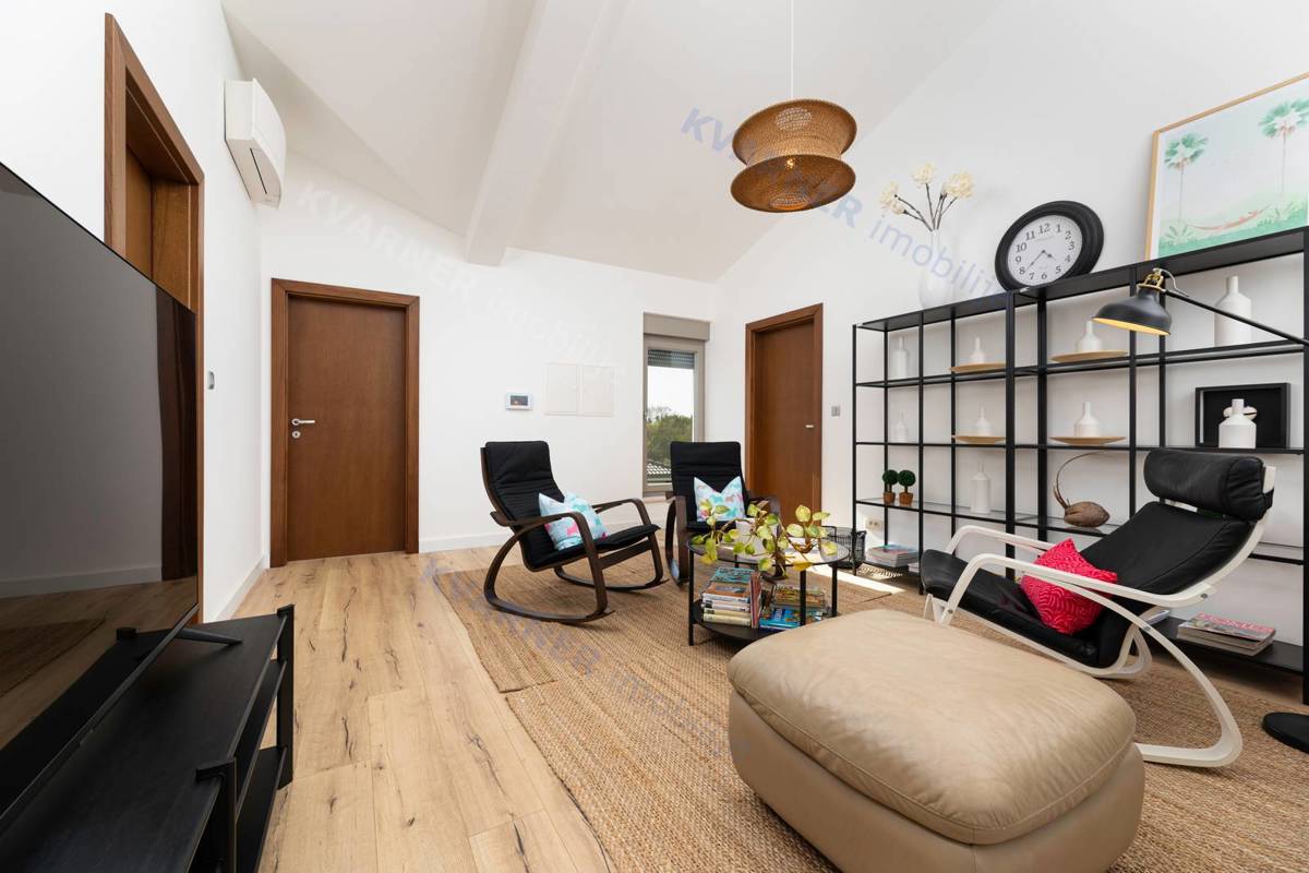 Casa Malinska, 850m2