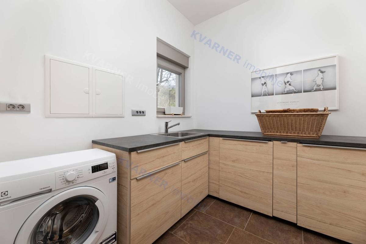 Casa Malinska, 850m2
