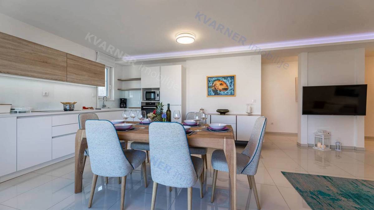 Appartamento Malinska, 120m2
