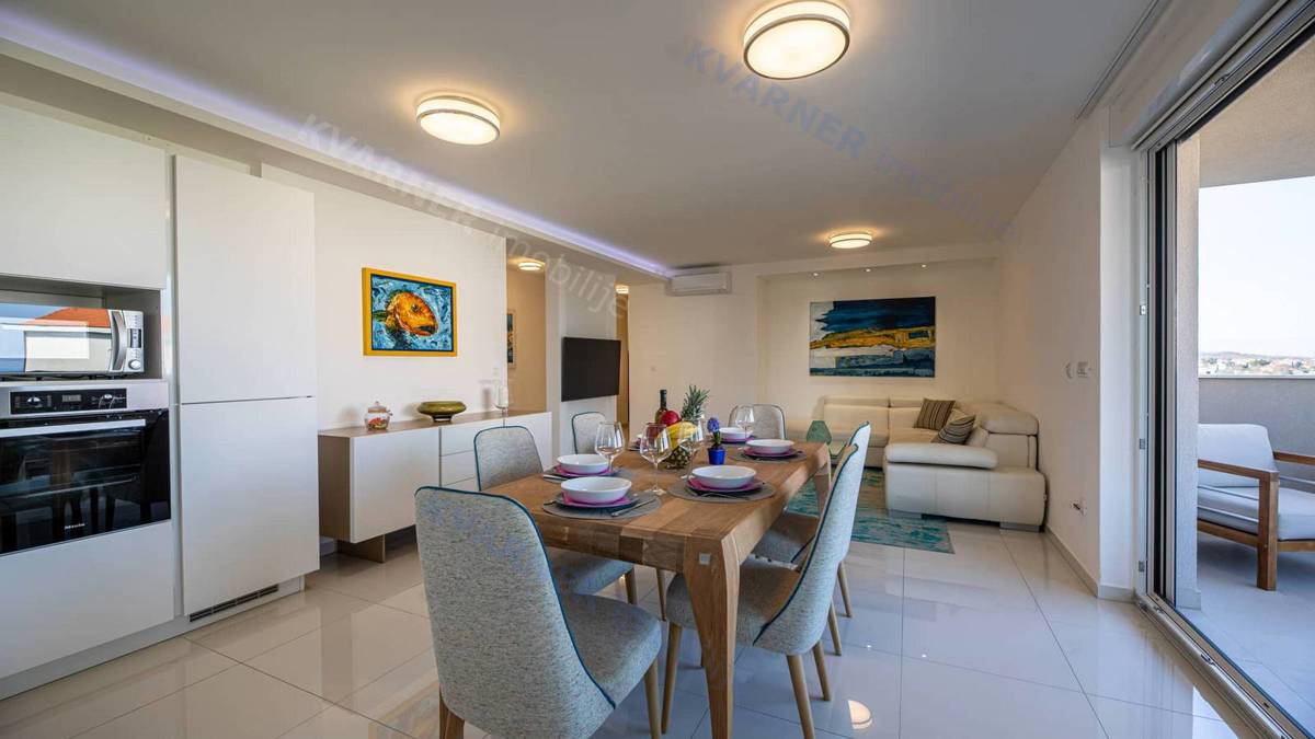Appartamento Malinska, 120m2