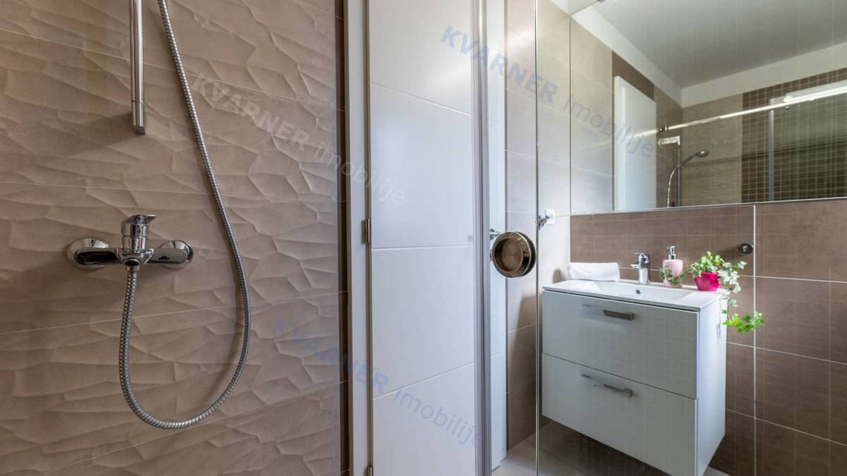 Appartamento Malinska, 120m2