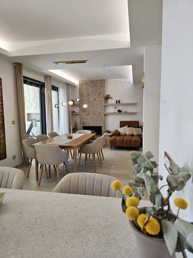 Casa Grad Krk, 190m2