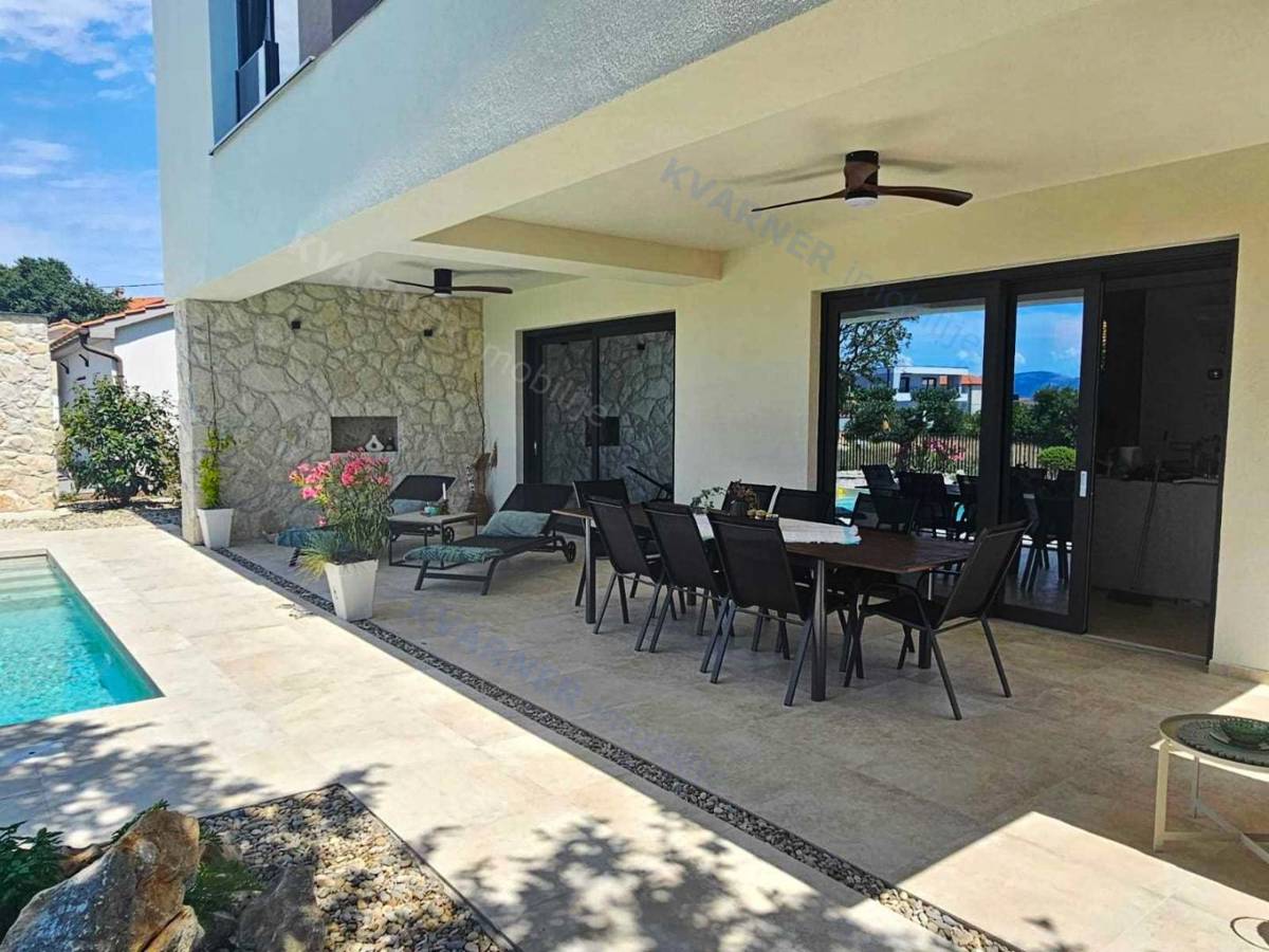 Casa Grad Krk, 190m2