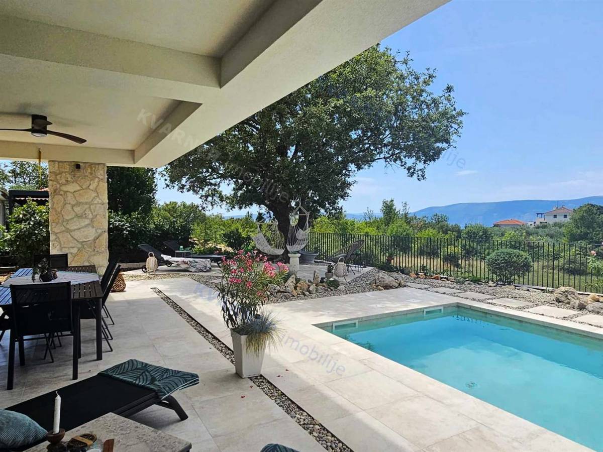 Casa Grad Krk, 190m2