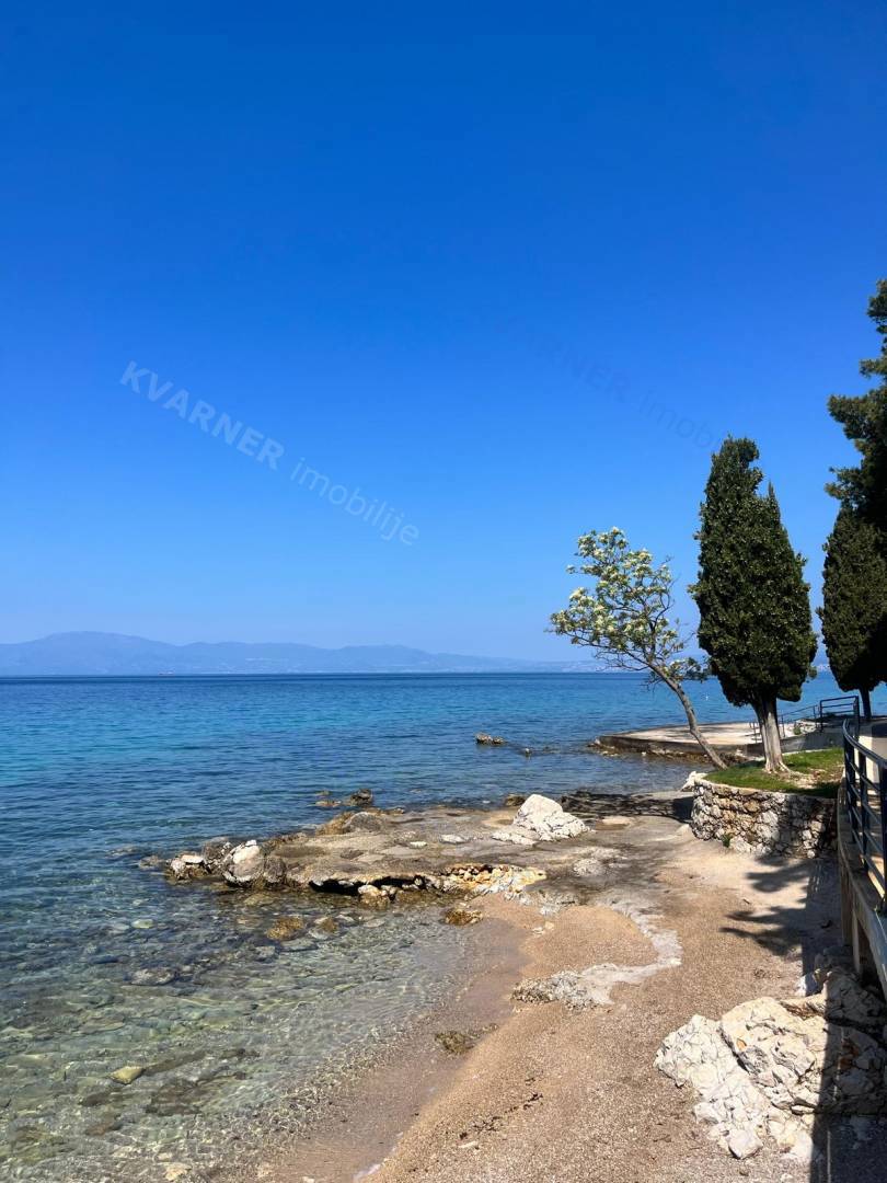 Appartamento Njivice, 44,30m2