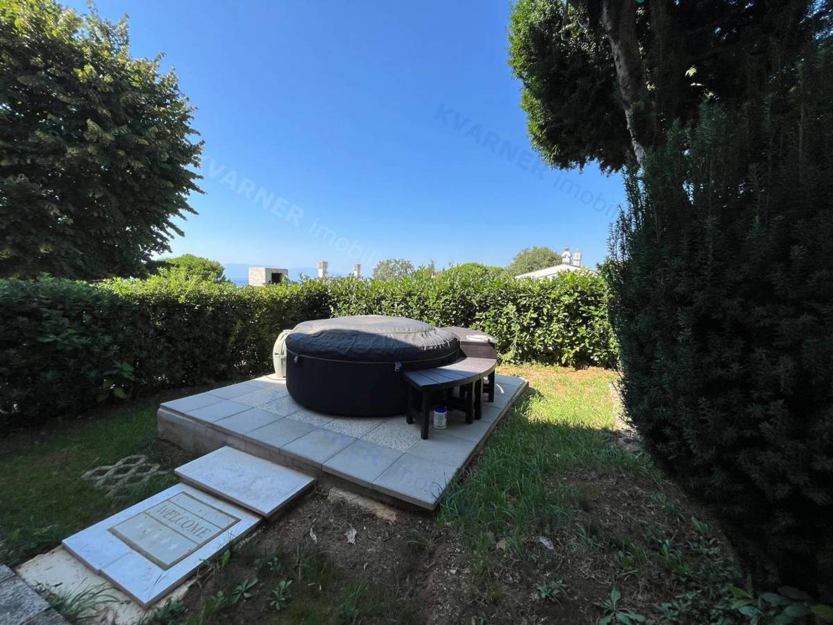 Casa Njivice, 270m2