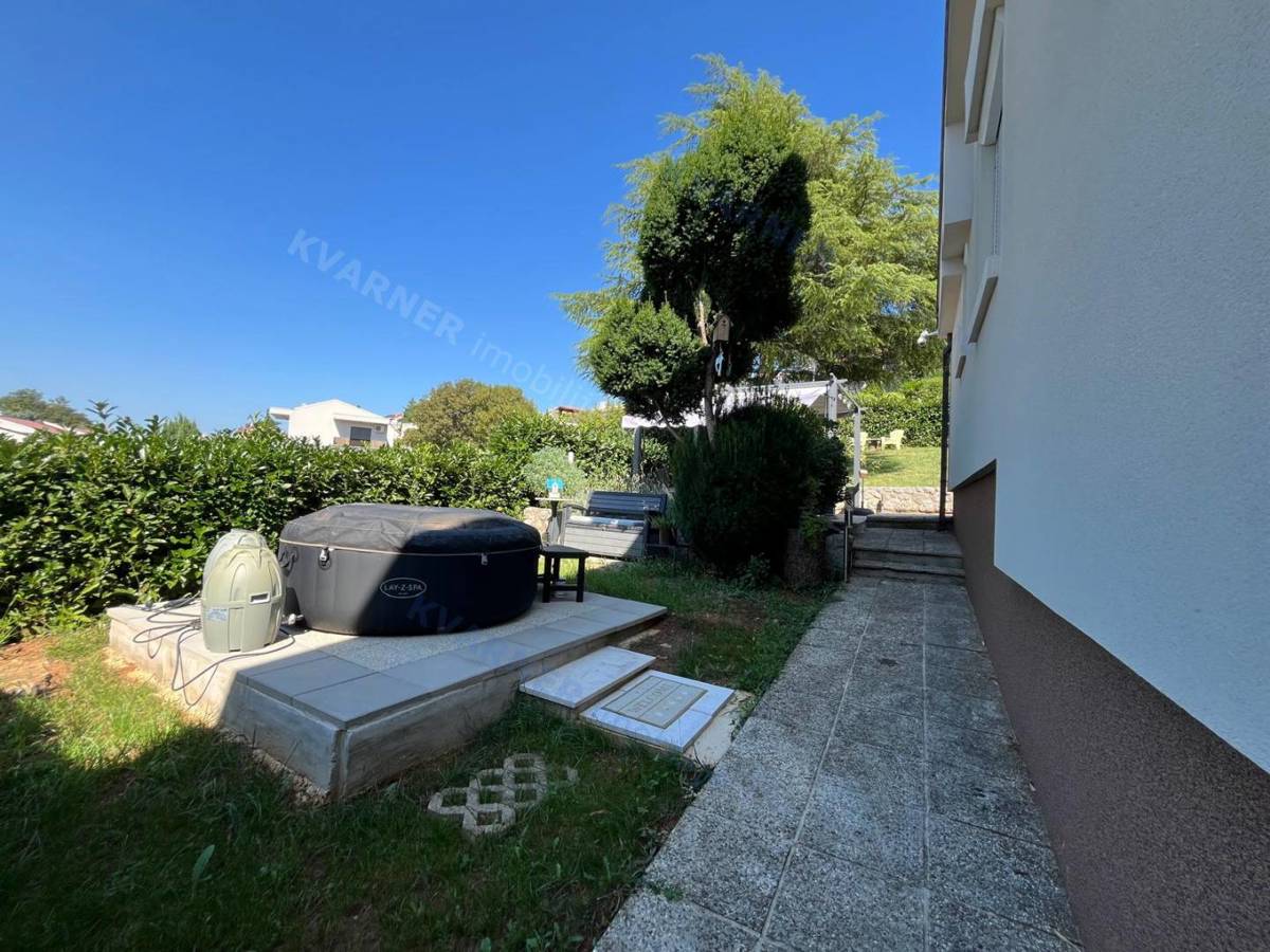 Casa Njivice, 270m2
