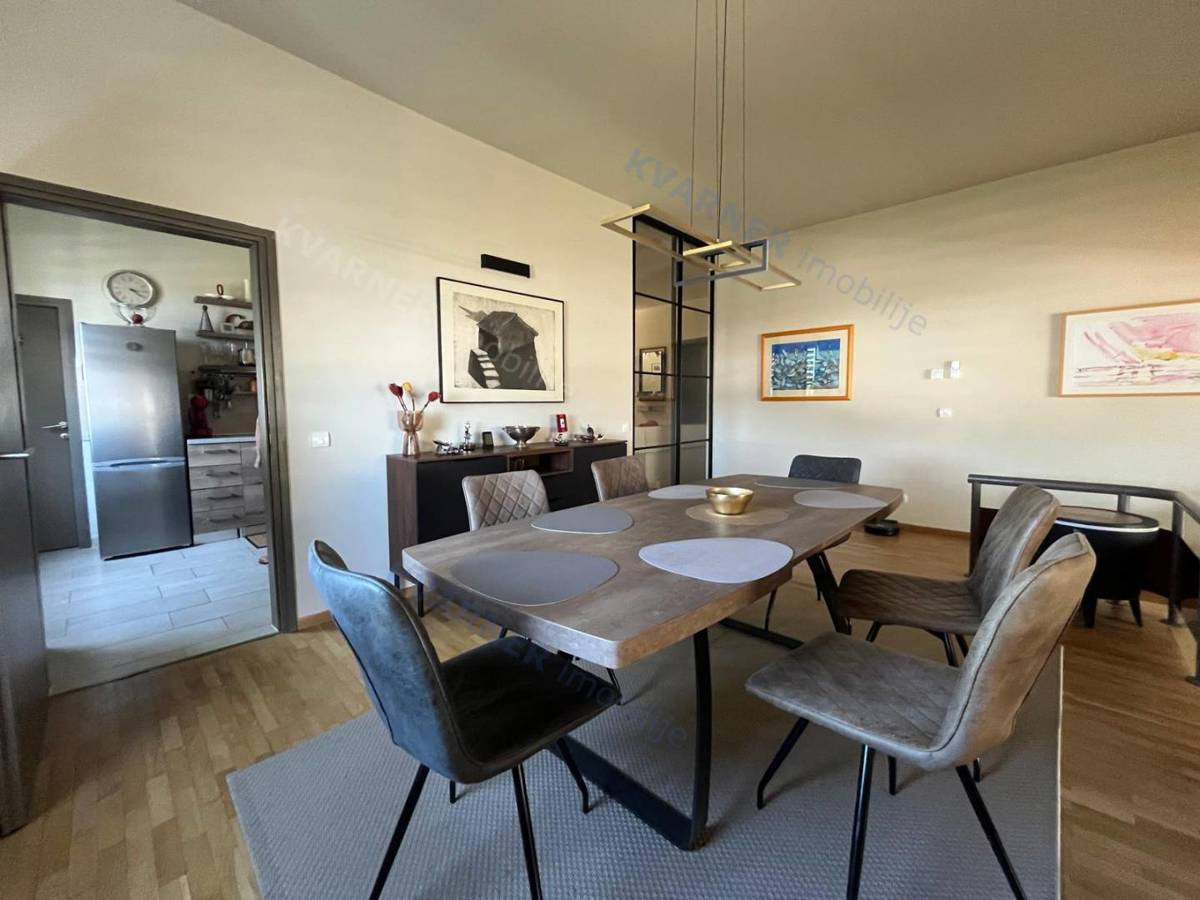 Casa Njivice, 270m2