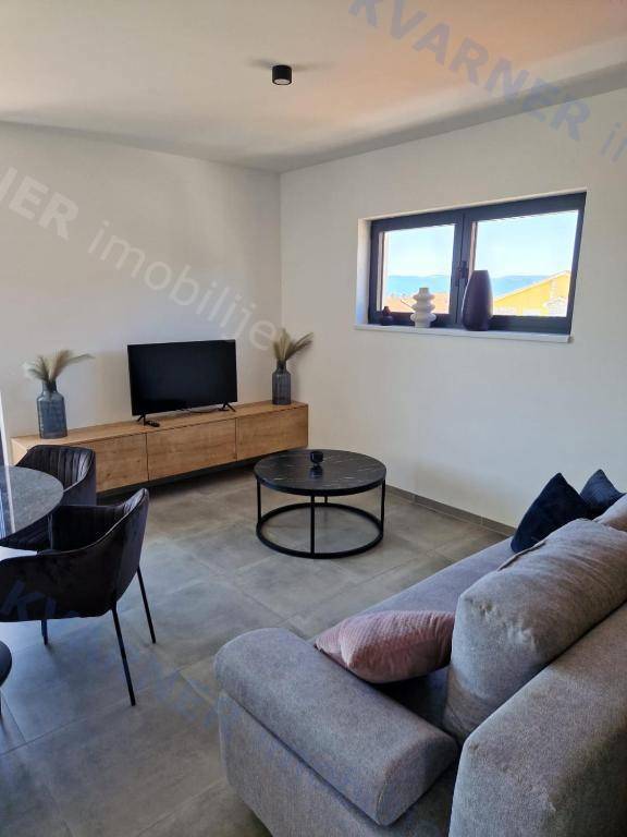 Appartamento Njivice, 74,47m2