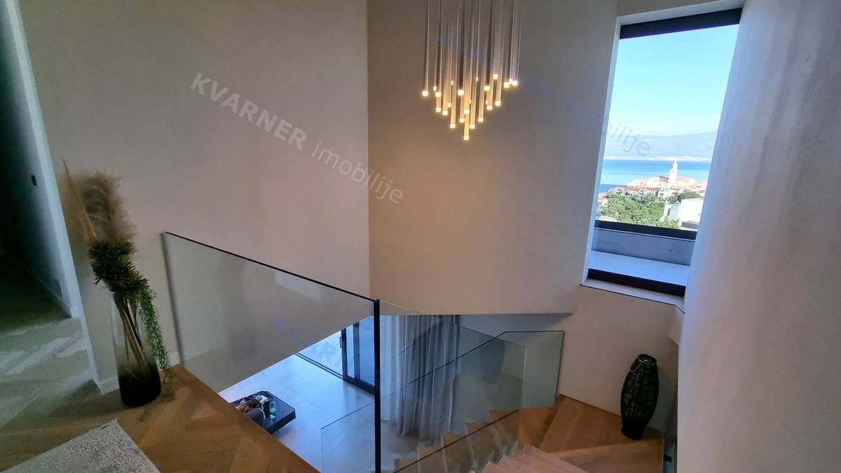Casa Vrbnik, 240m2