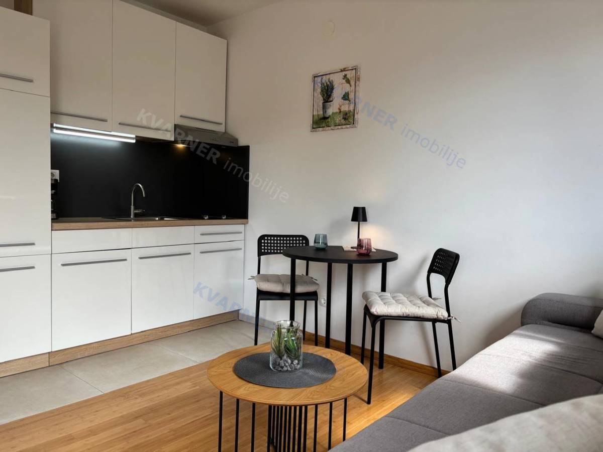 Appartamento Njivice, 19,30m2