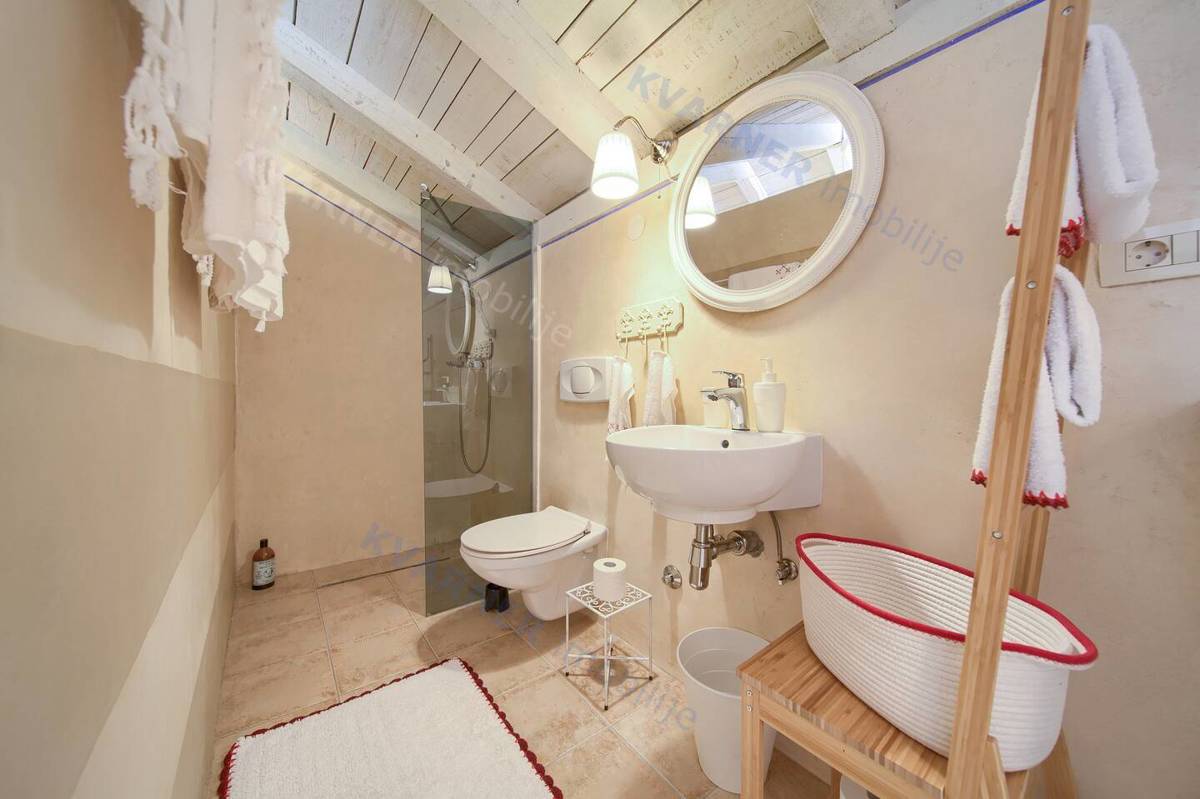 Casa Dobrinj, 80m2
