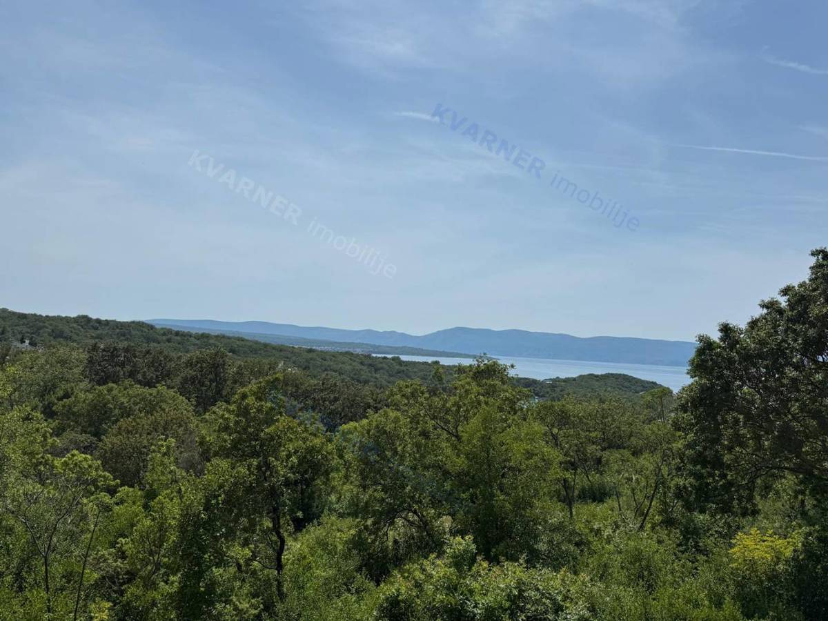 Appartamento Njivice, 104,45m2