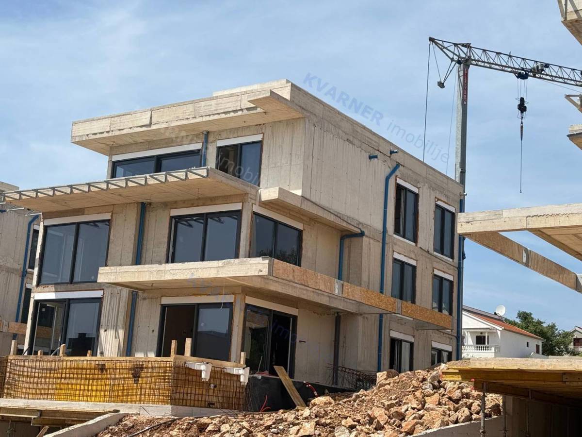 Appartamento Njivice, 104,45m2