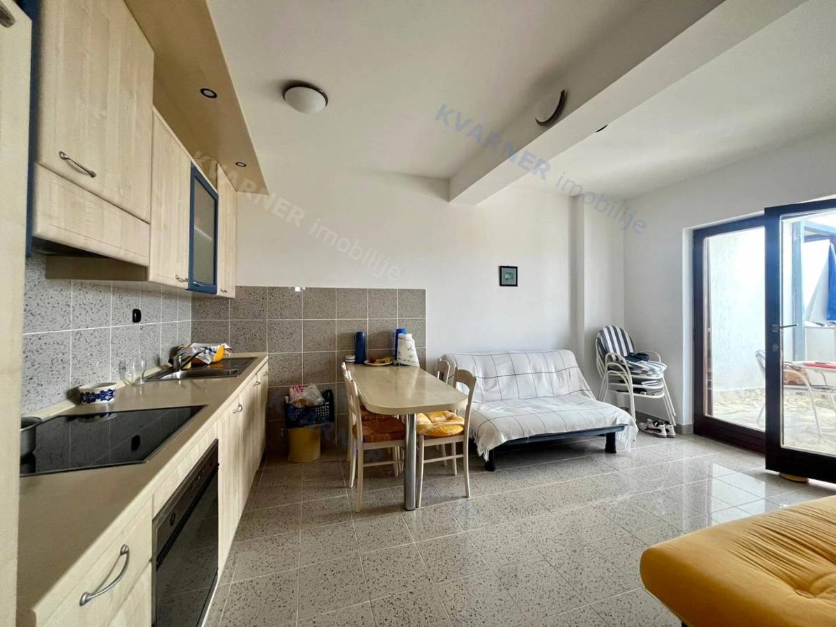 Appartamento Njivice, 42,39m2