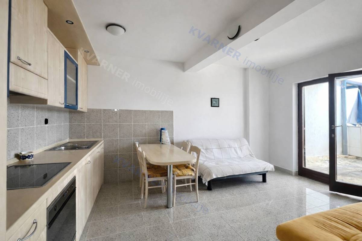 Appartamento Njivice, 42,39m2