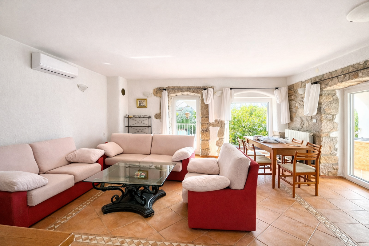 Casa Grad Krk, 472m2