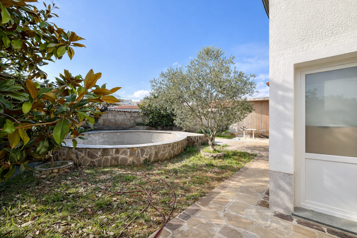 Casa Grad Krk, 472m2