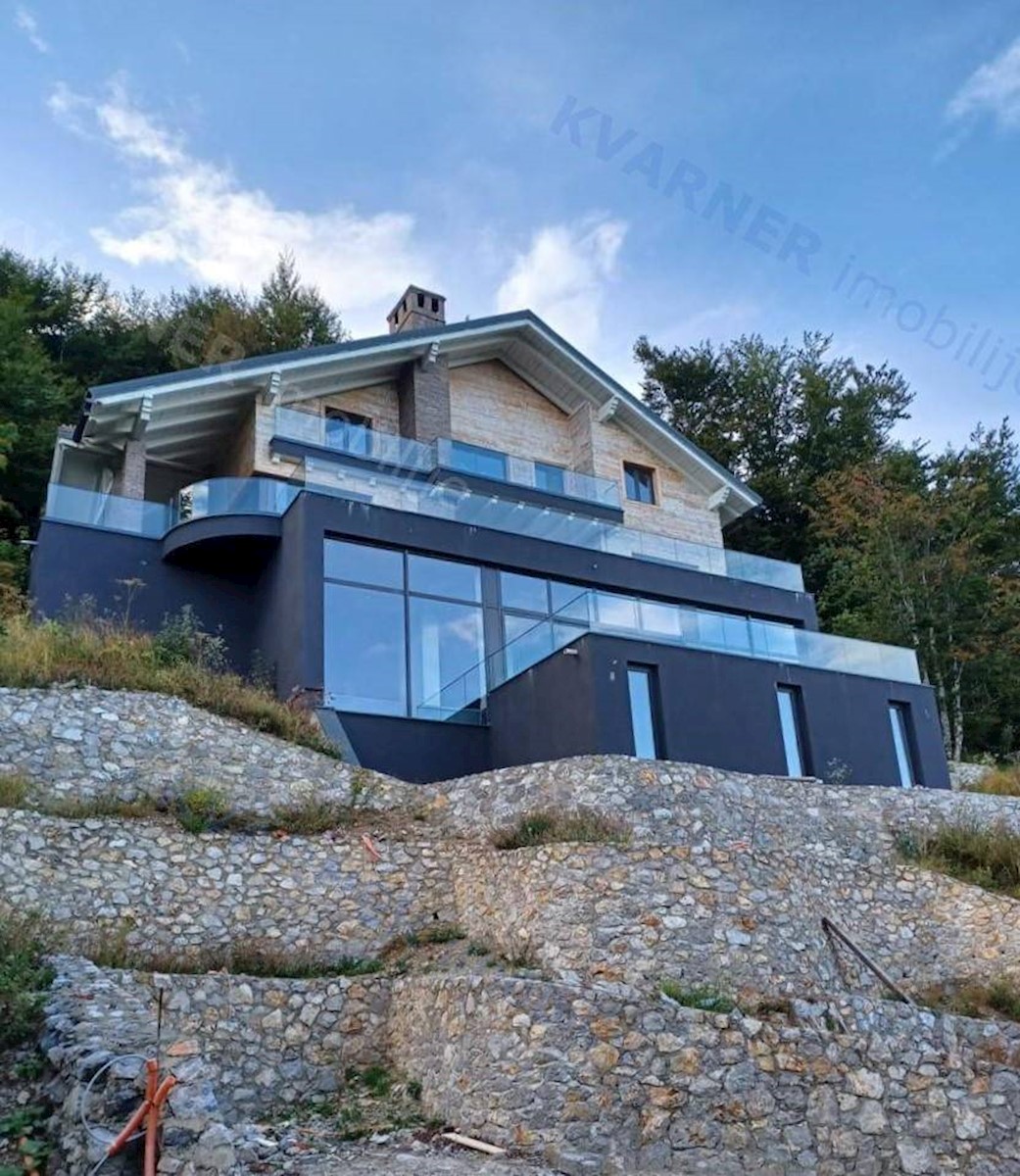 Casa Fužine, 540m2