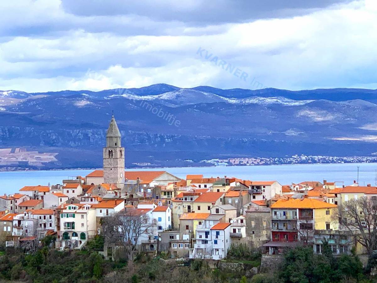 Terreno Vrbnik, 641m2