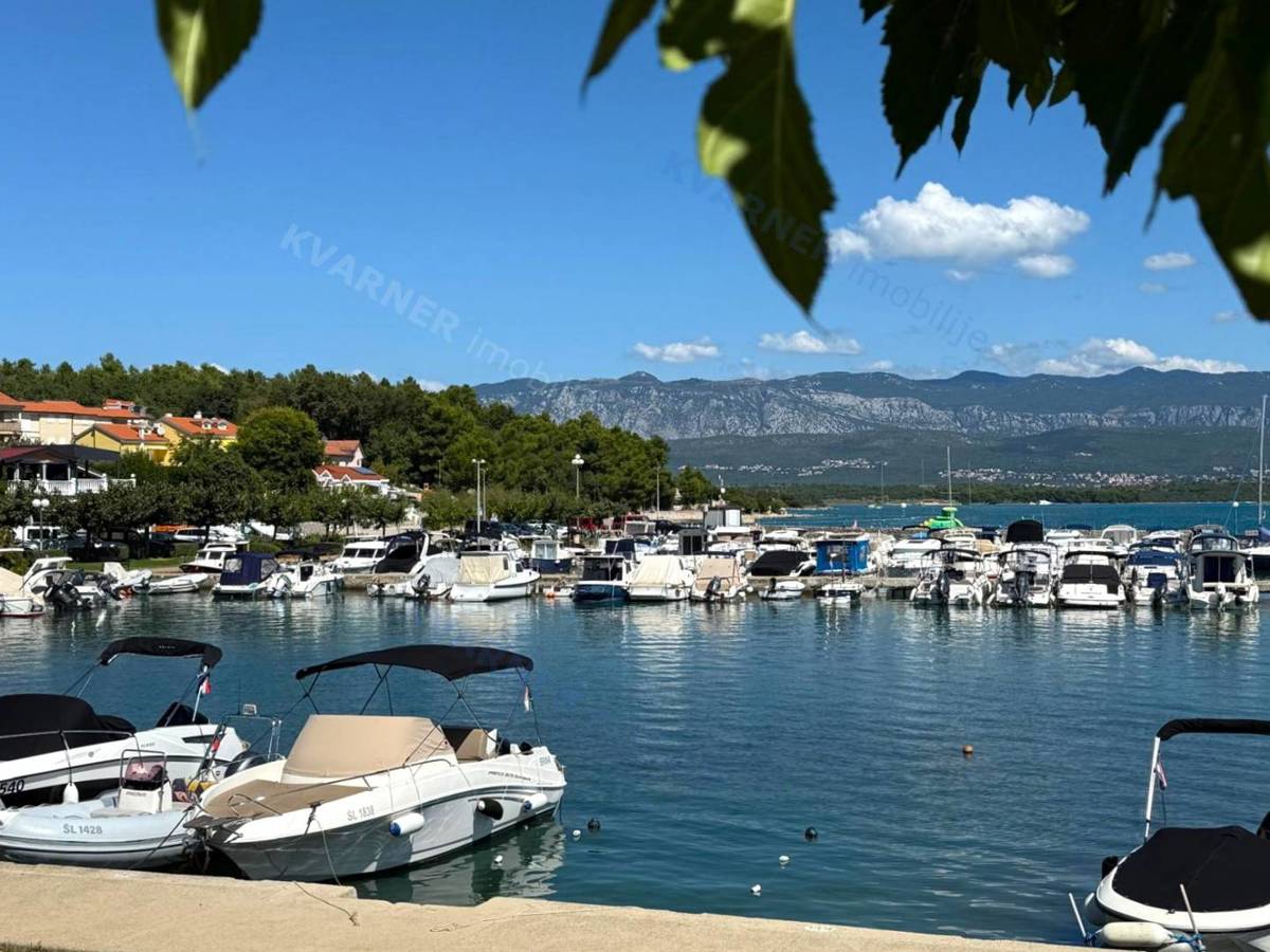 Appartamento Uvala Soline, 64m2