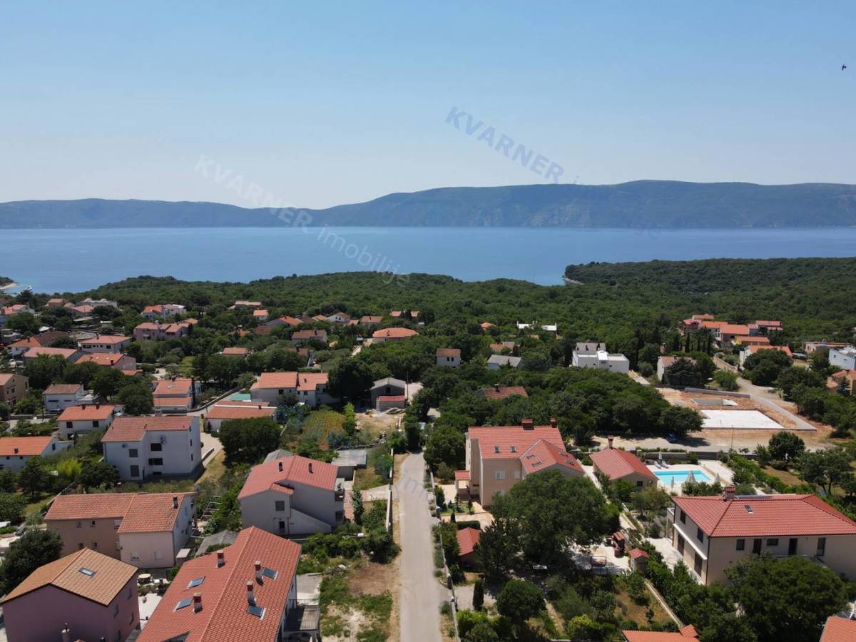 Terreno Krk, 681m2