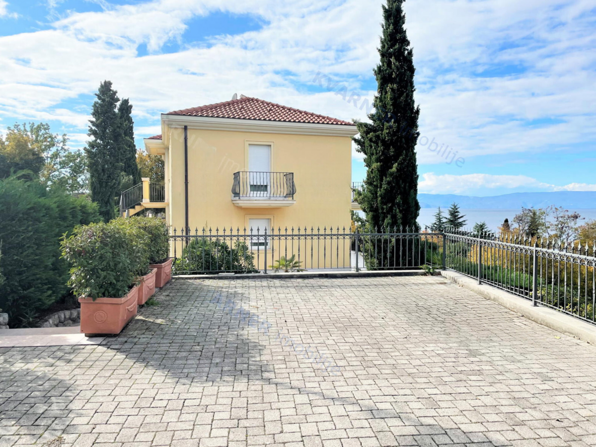 Casa Njivice, 230m2