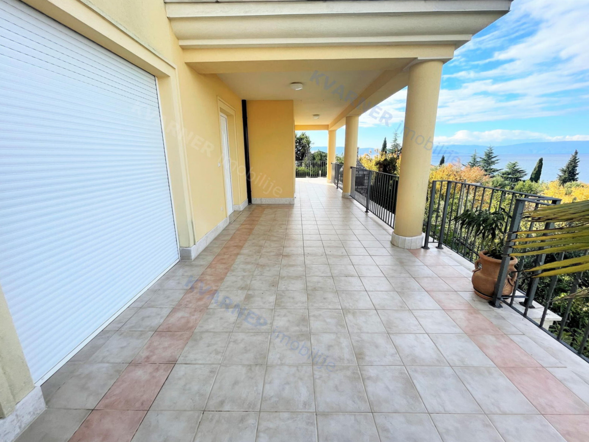 Casa Njivice, 230m2