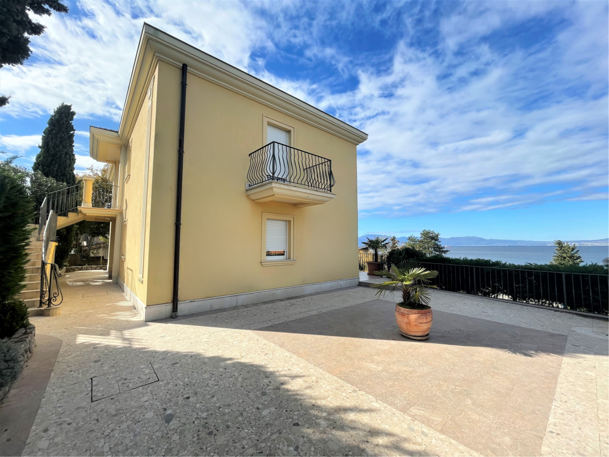 Casa Njivice, 230m2
