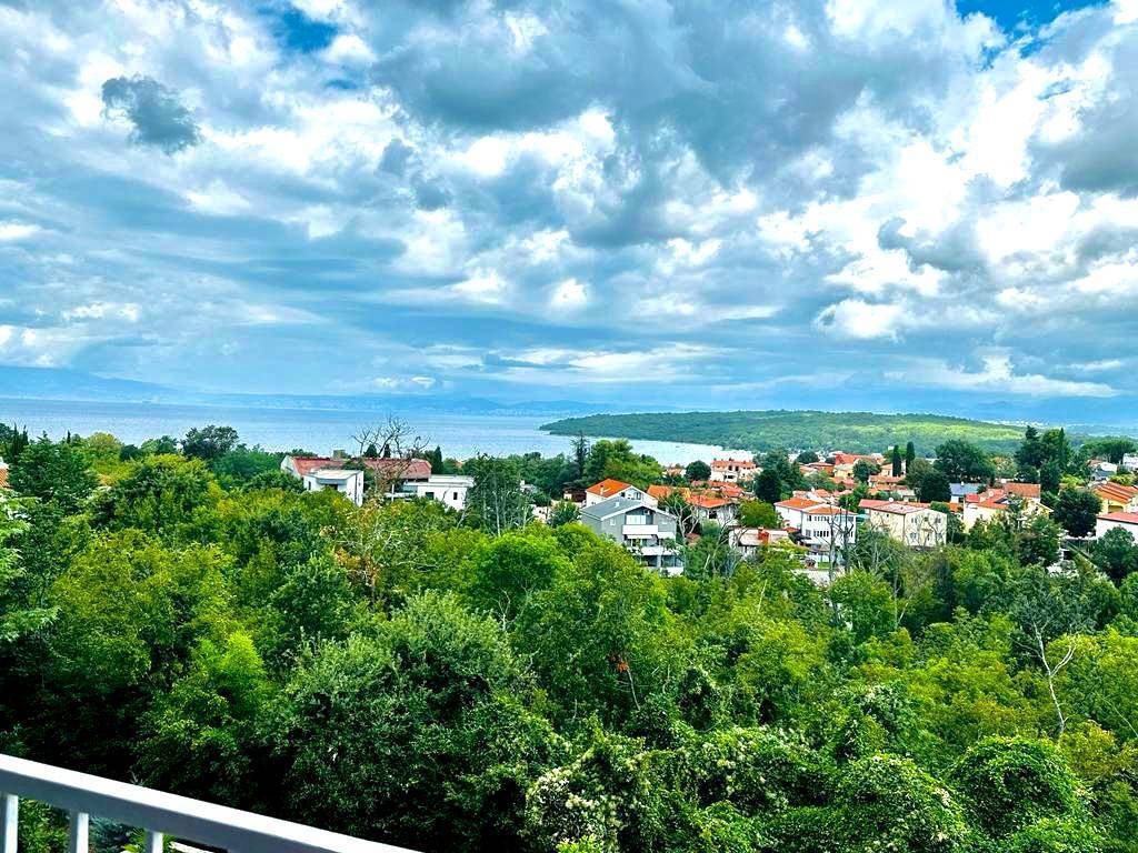 Appartamento Njivice, 57m2
