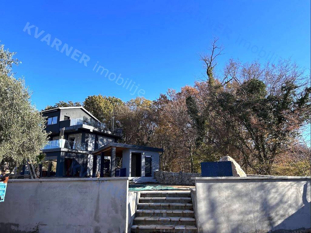 Casa Dobrinj, 226m2