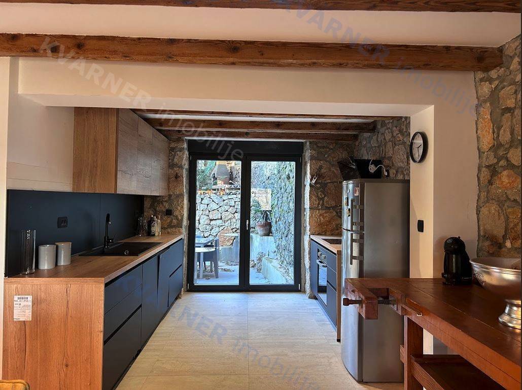 Casa Dobrinj, 226m2
