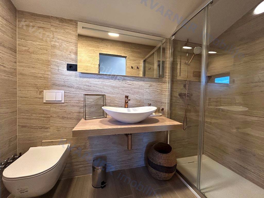 Casa Dobrinj, 226m2