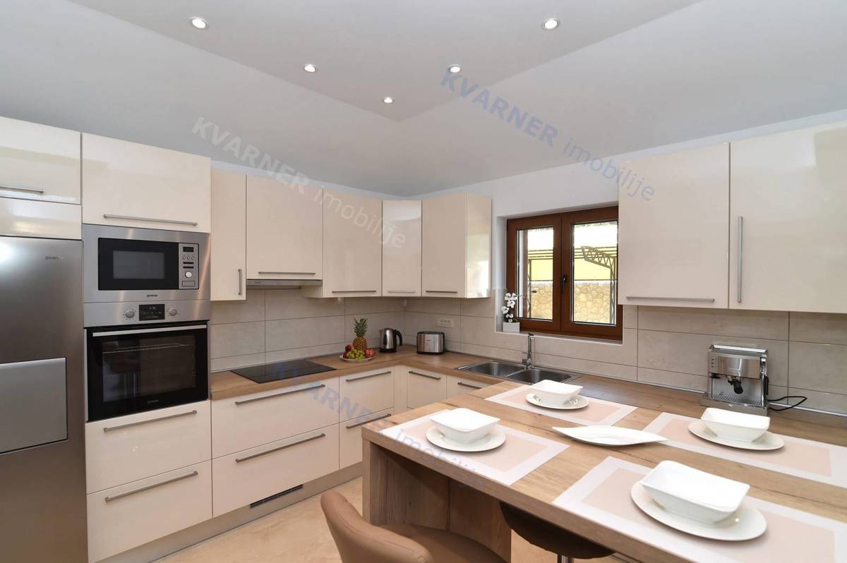 Casa Krk, 350m2